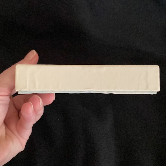 NEVER USED Touched by an Angel 12 Note Cards w/ Envelopes - Picture 2 of 5